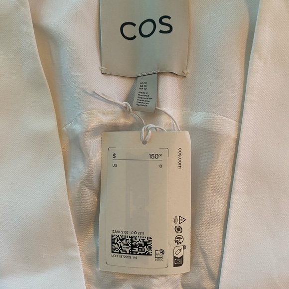 COS Clean Wrap-Front Vest - Picture 5 of 6